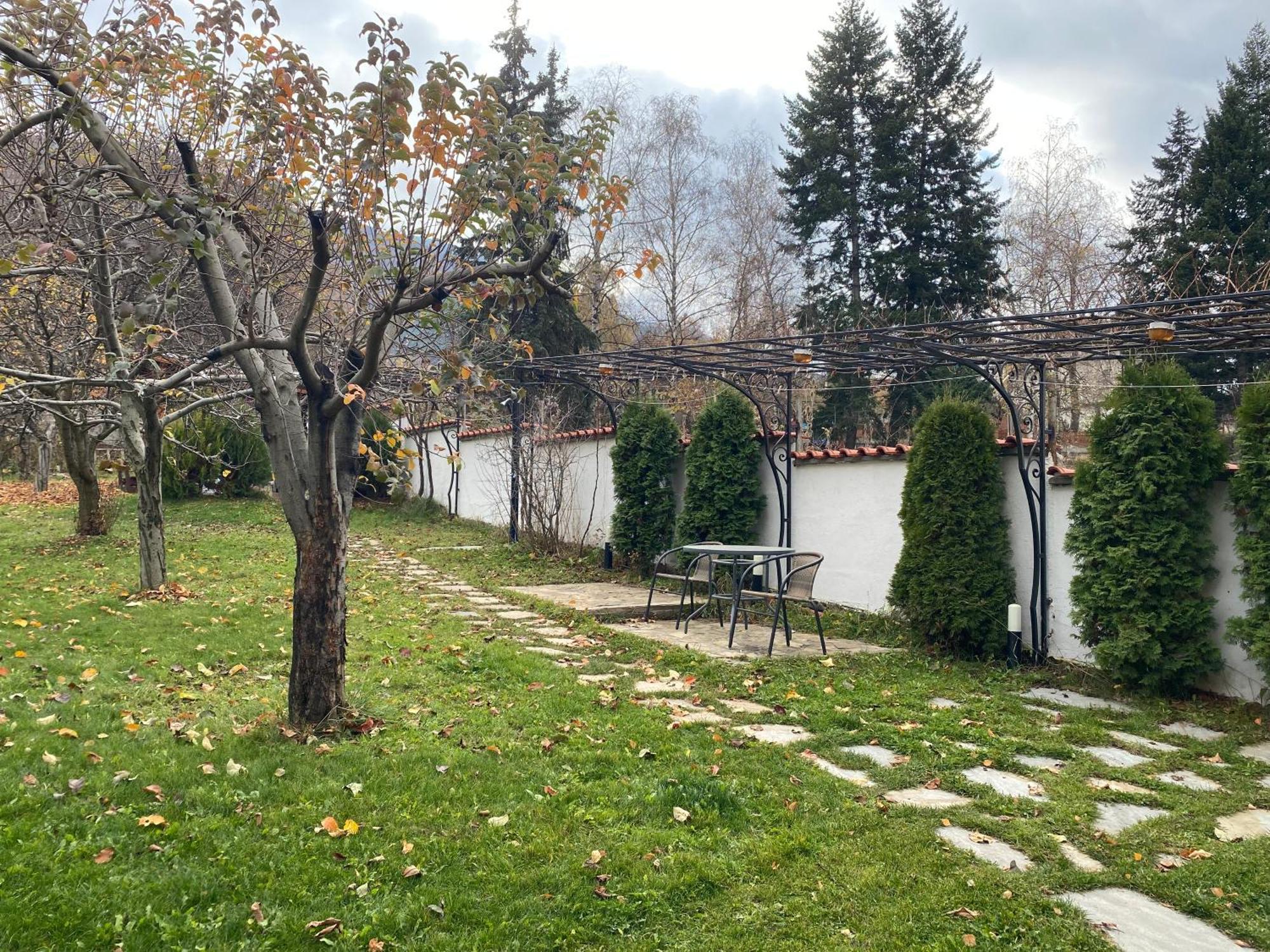Kot Garden Guest House Sapareva Banya Bagian luar foto